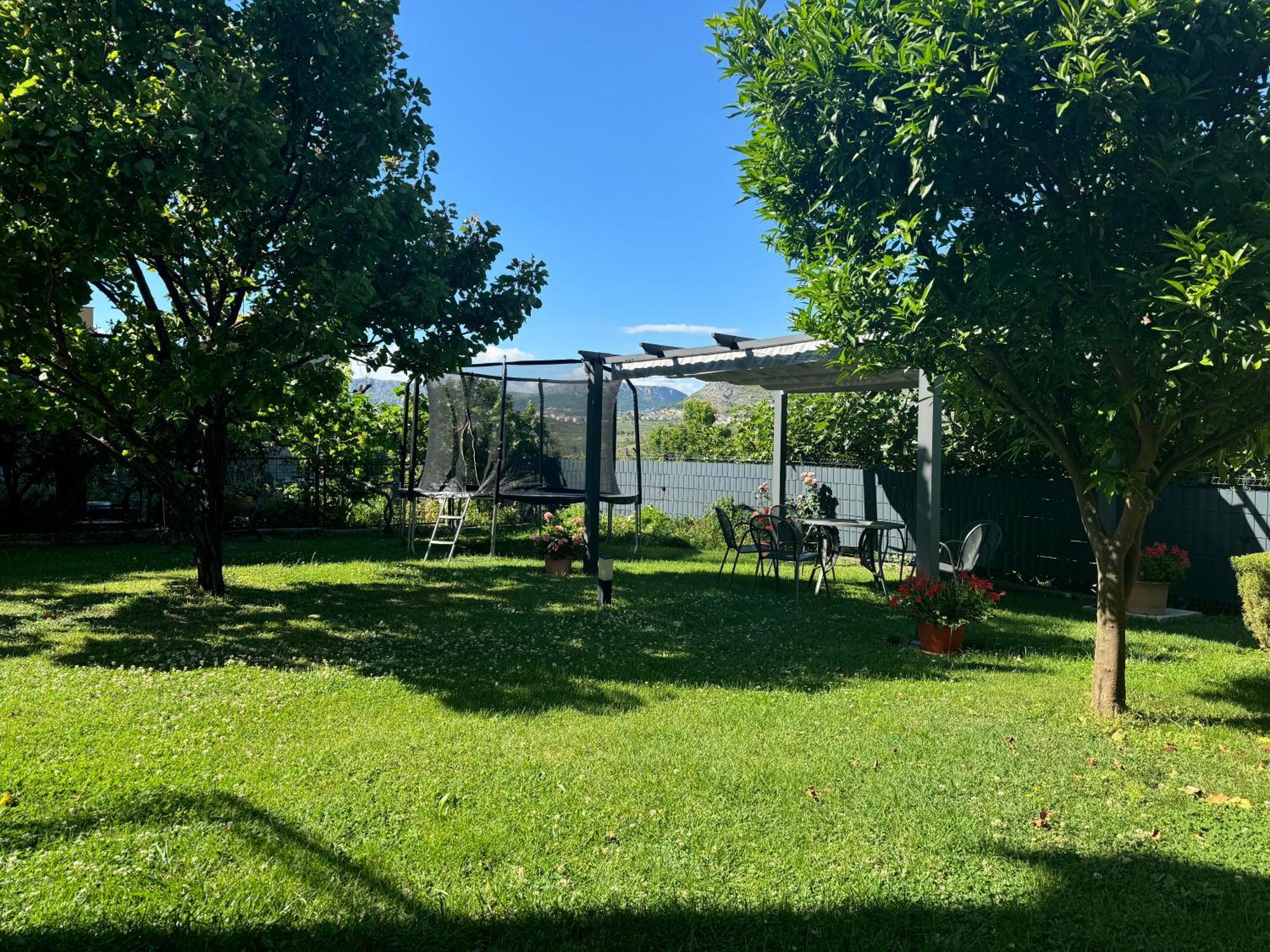 Happy Garden Home Σπλιτ Εξωτερικό φωτογραφία